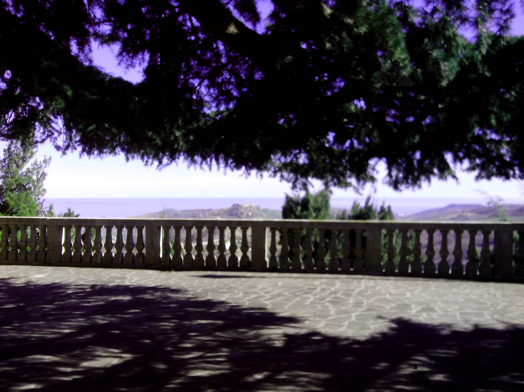 Casoli旅游景点-Eden Garden 2.0