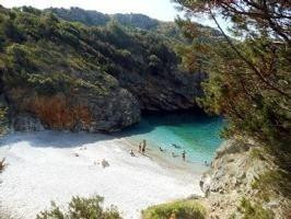Cala Bianca Spiaggia-Marina di Camerota必去景点