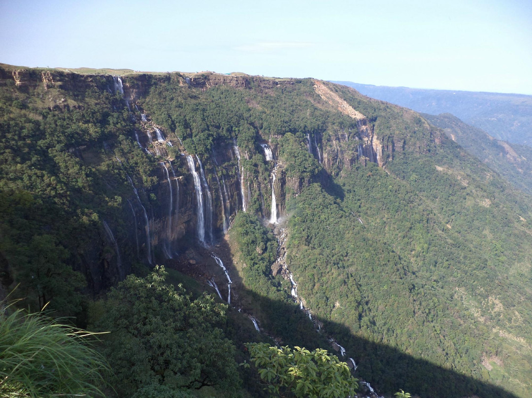 Nohsngithiang (Seven Sisters) Falls景点图片