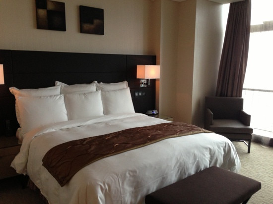 贵阳万丽酒店主图