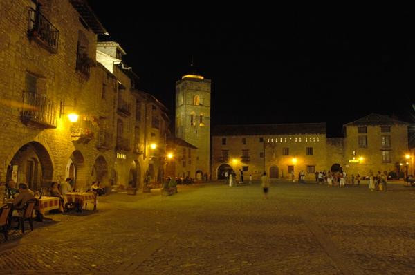 艾因萨酒店住宿-洛斯阿科斯酒店