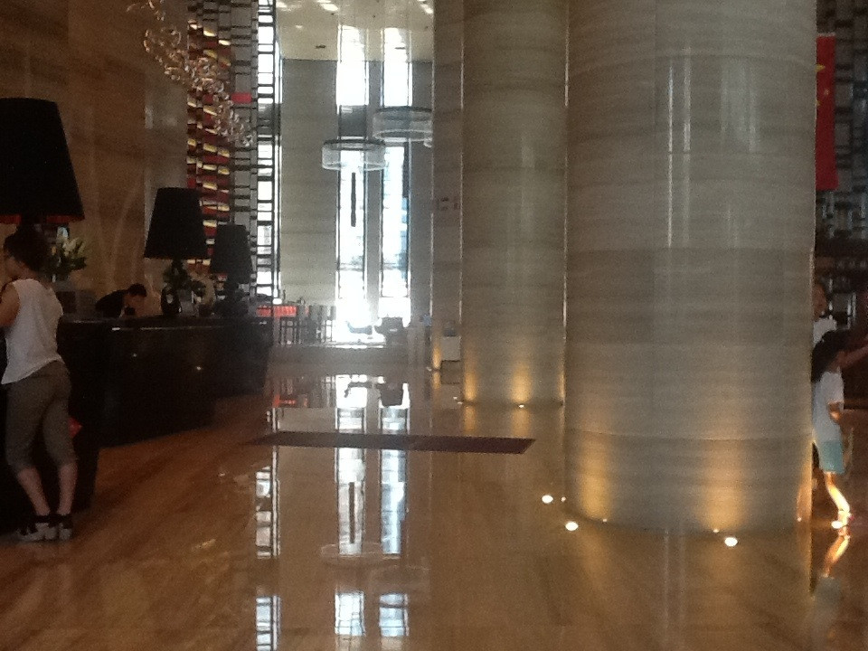 重庆富力艾美酒店主图