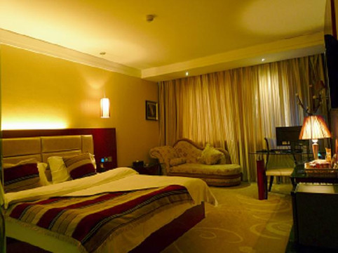 天龙大酒店主图