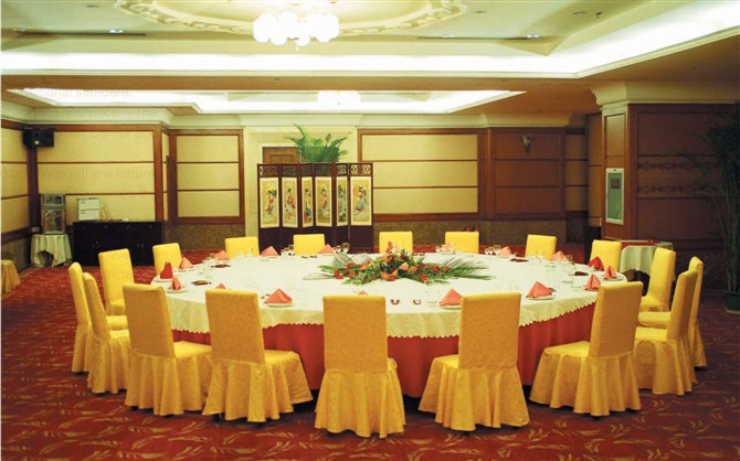 温泉大酒店主图