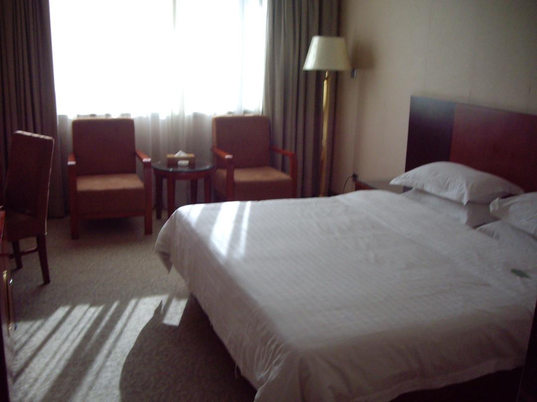 万顺大酒店主图