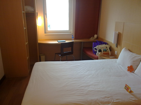 苏州宜必思酒店工业园区国际博览中心店主图