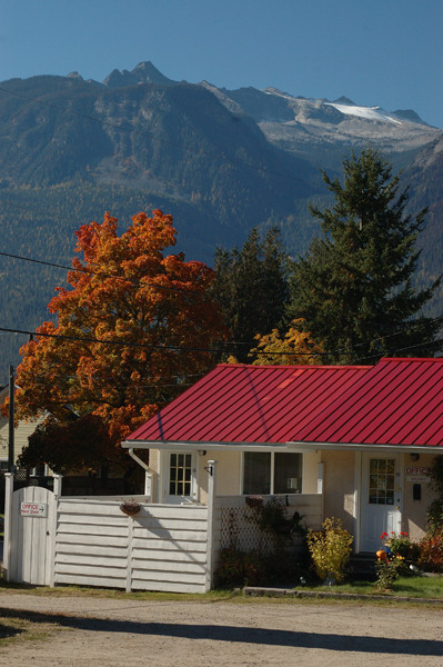 Glacier View Cabins