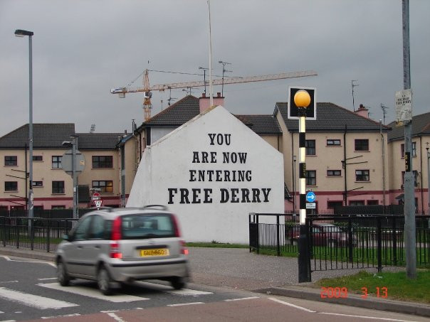 Bloody Sunday Memorial景点图片