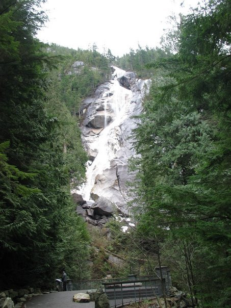 Shannon Falls Provincial Park景点图片