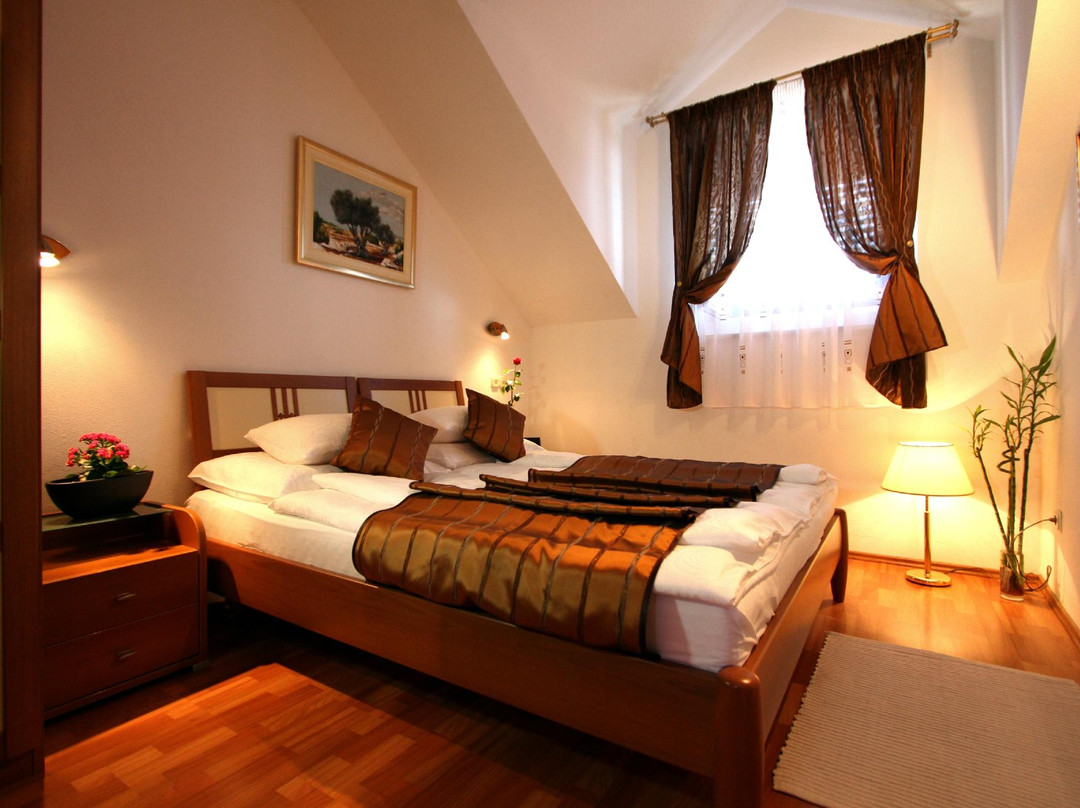 Apartments Amore