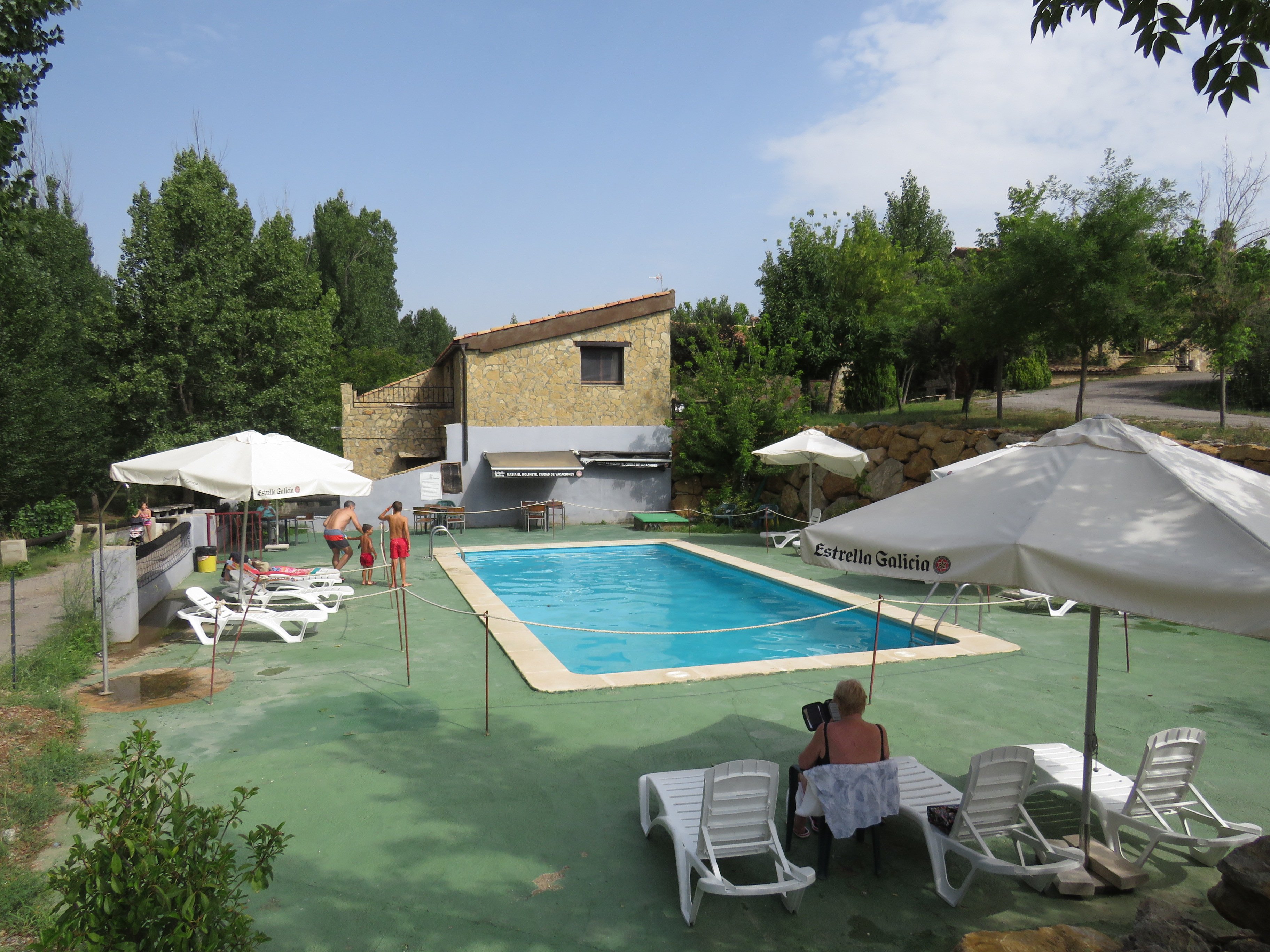 Masia El Molinete-泳池