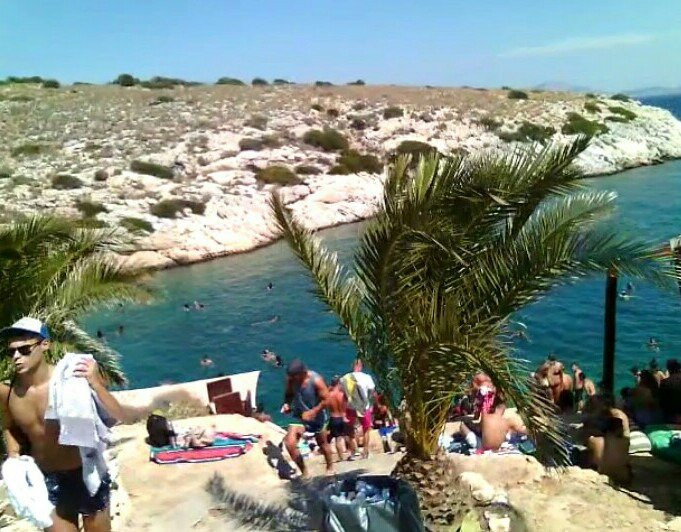 Limanakia Beach Bar-沃立歌美尼必去景点