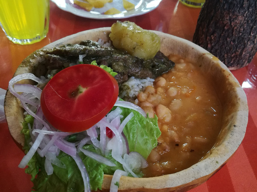 Catacaos餐馆和美食-Picanteria Turistica El Paisano Cataquense