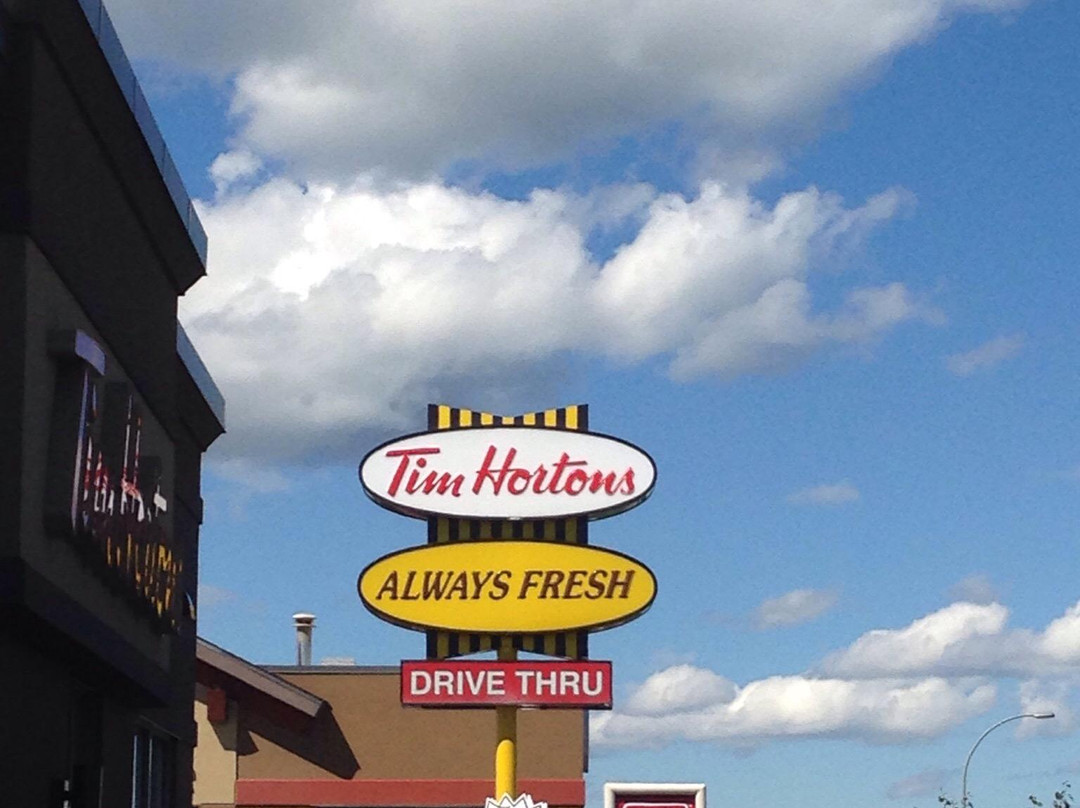 Alhambra餐馆和美食-Tim Hortons