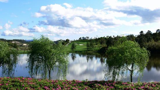 太伟风景酒店主图