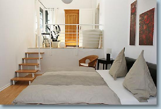 Weingut Heinrich Krieger & Gastehaus Krapp主图