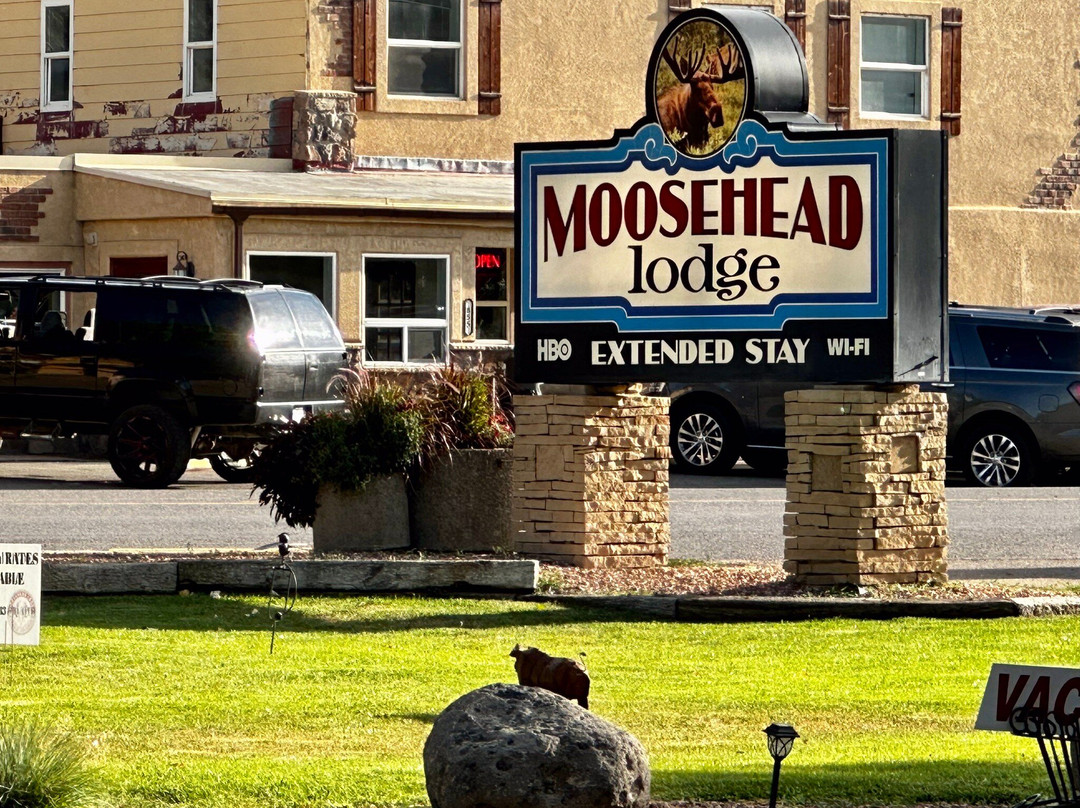 Moosehead Lodge主图