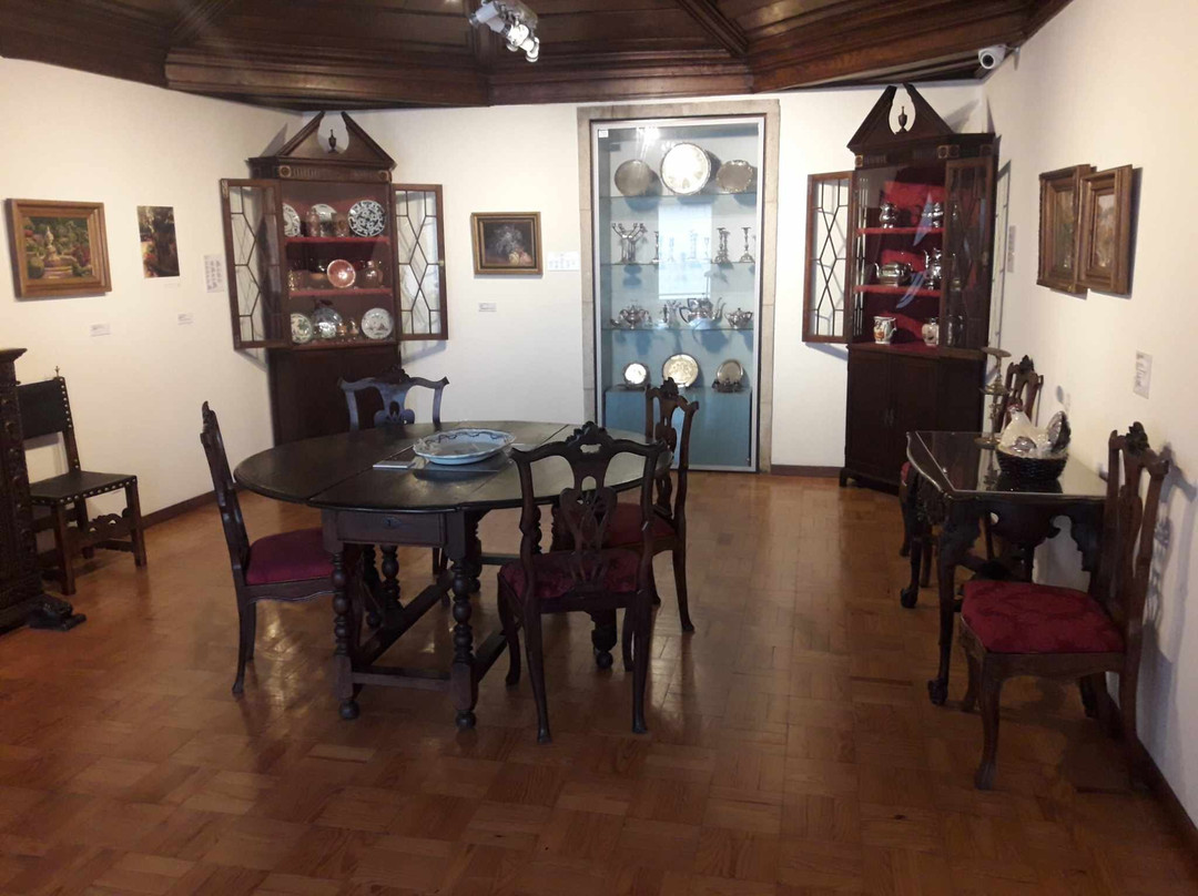 Museu Almeida Moreira-维塞乌必去景点