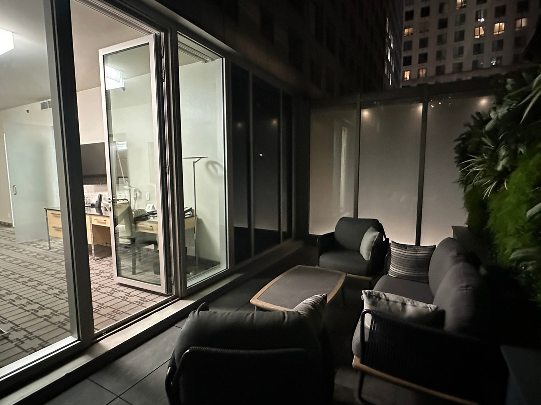 Le Mount Stephen主图