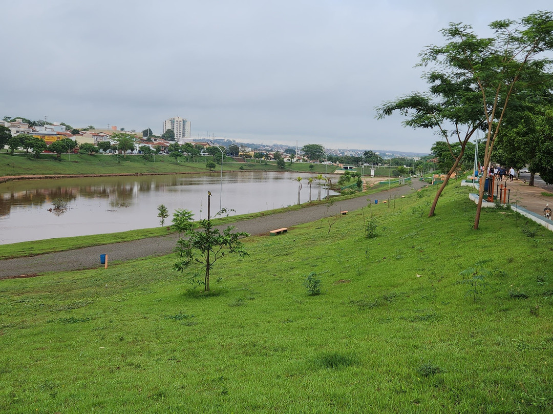 Silverio Lake-Jau必去景点