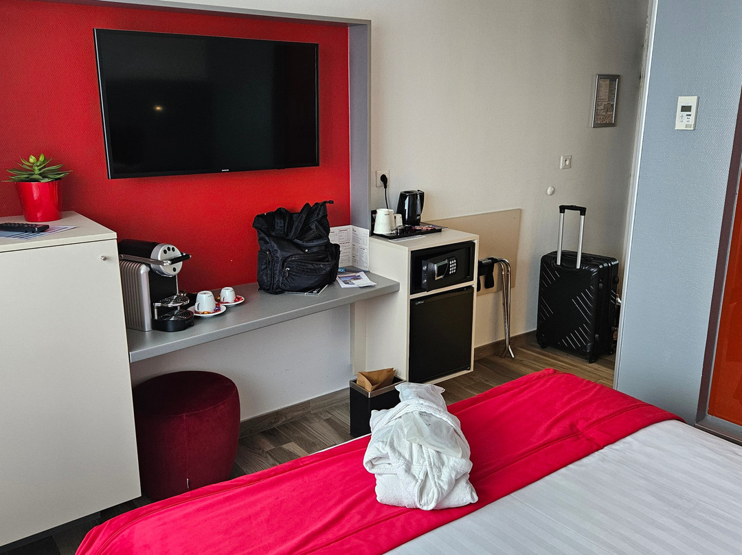 Colmar Hotel主图