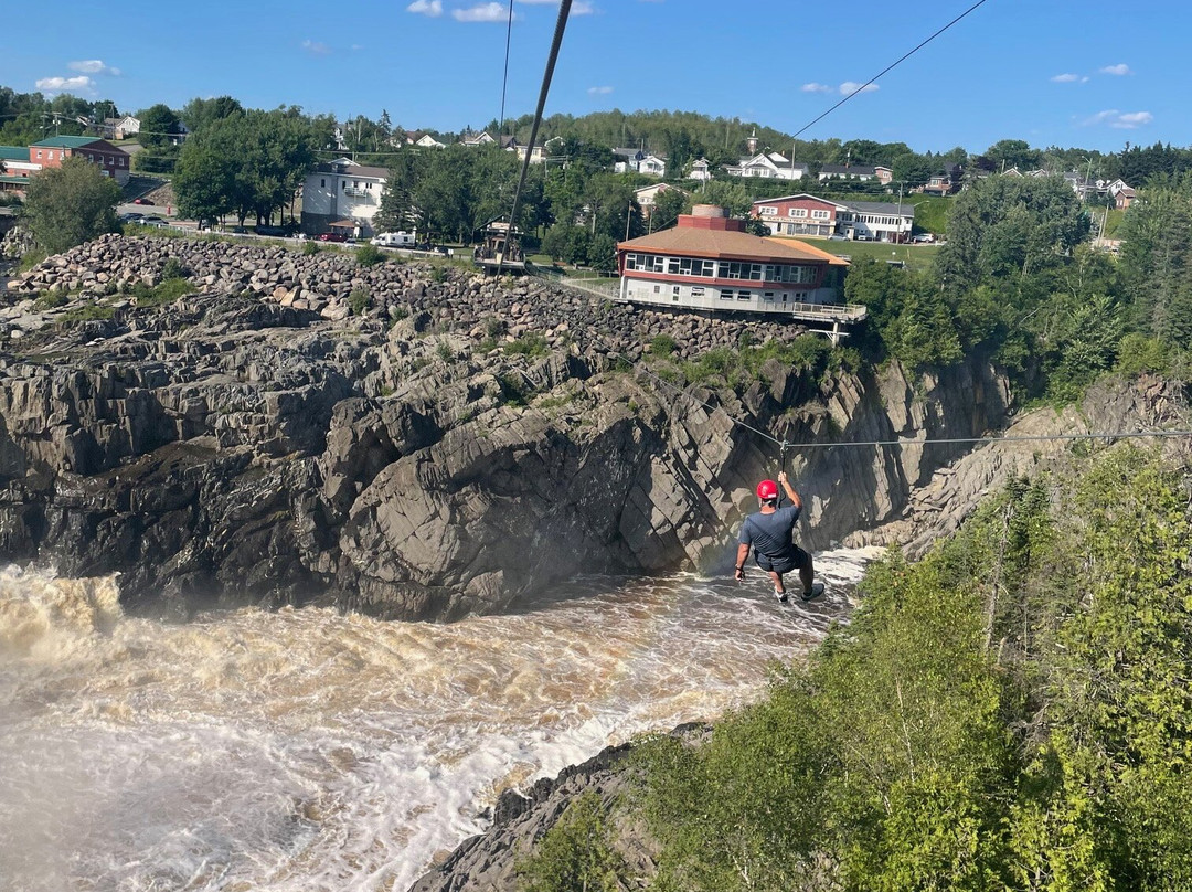 Zip Zag-Grand Falls必去景点