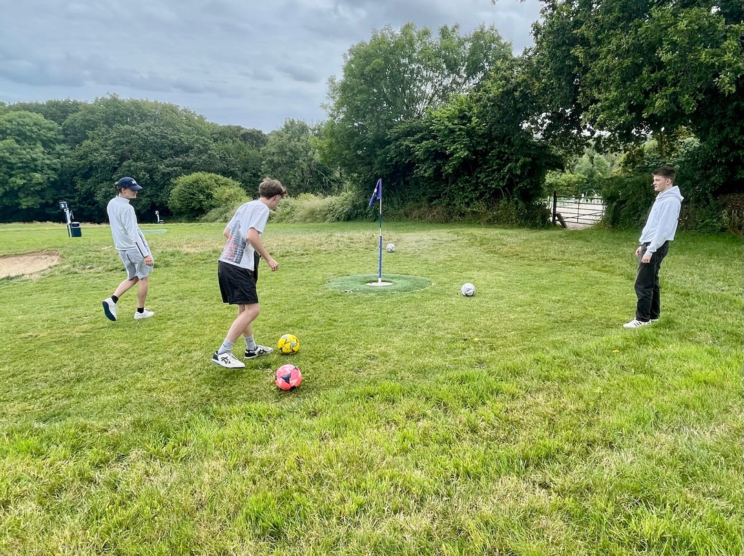 Cornwall FootballGolf Park-圣奥斯特尔必去景点