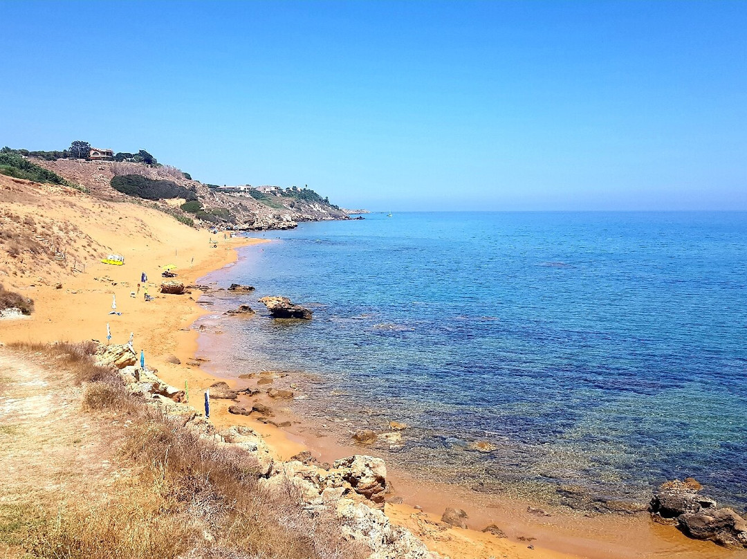 Spiaggia di Curmo-Capo Rizzuto必去景点