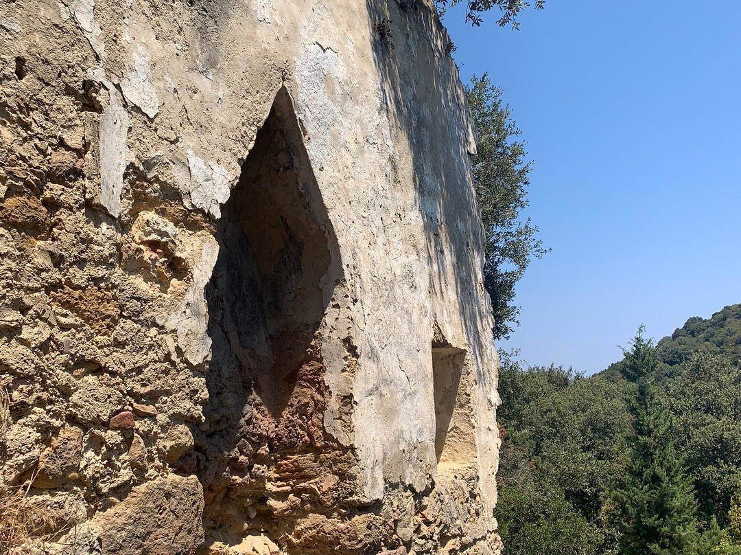 Monastery of the Blessed Virgin Mary-Kavos必去景点