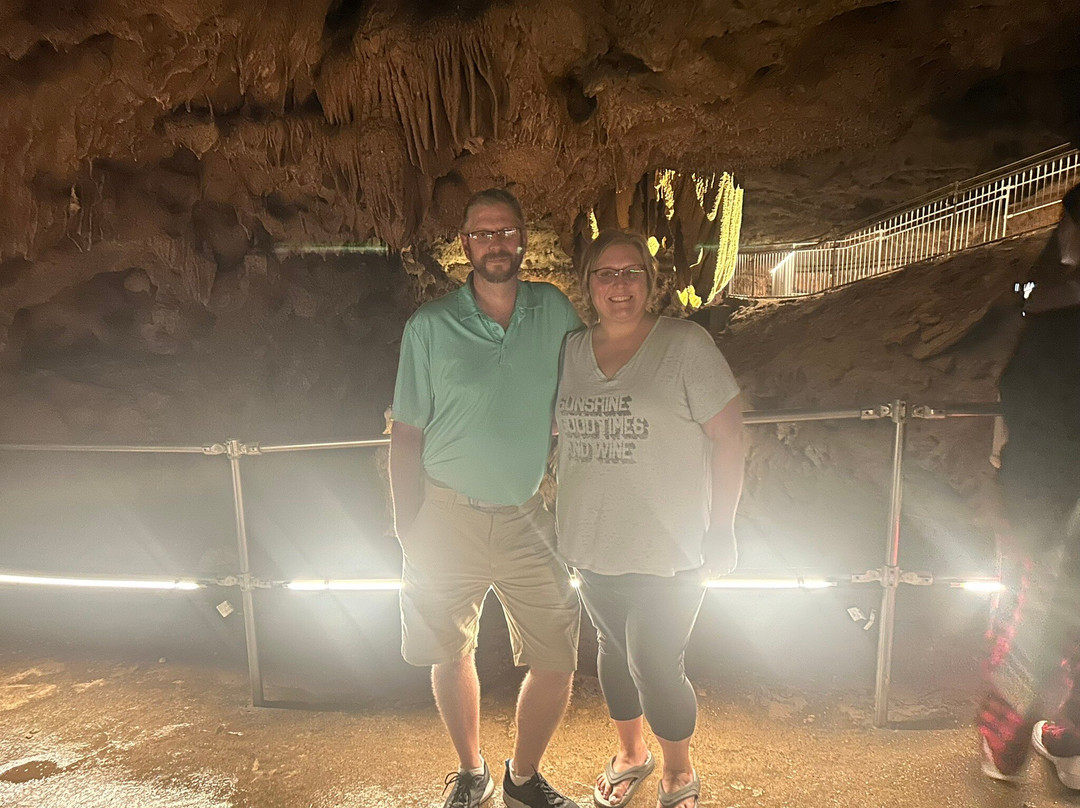 Onondaga Cave-Leasburg必去景点