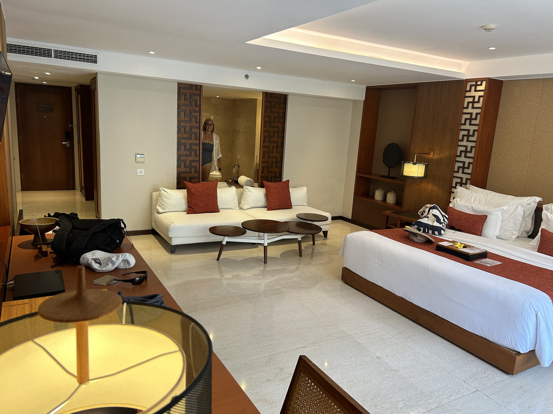 巴厘岛邦达套房酒店主图