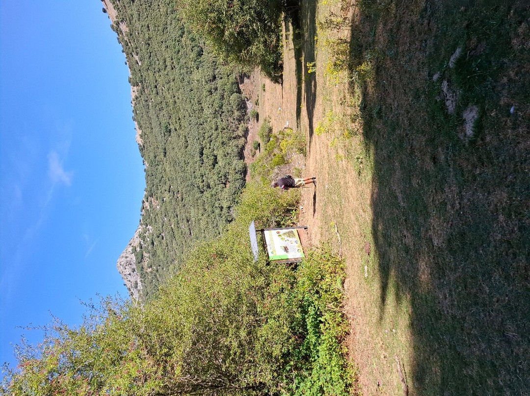 Tejeda de Tosande-La Estacion必去景点