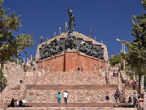 Turismo La Linda-萨尔塔必去景点