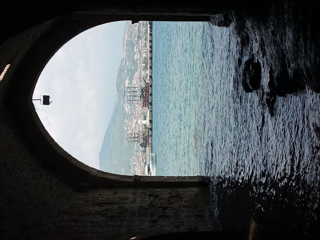 Alanya Shipyard景点图片