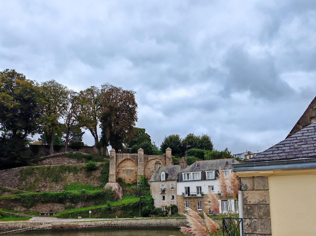 Port De St Goustan-欧赖必去景点
