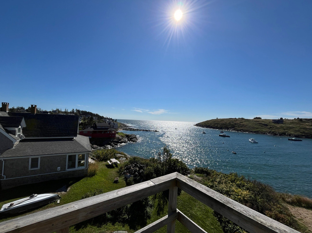 The Island Inn主图