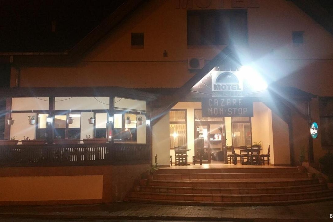 Motel Restaurant Lowe主图