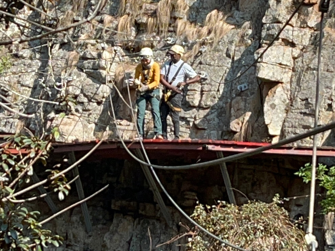 Magaliesberg Canopy Tour-鲁斯登堡必去景点