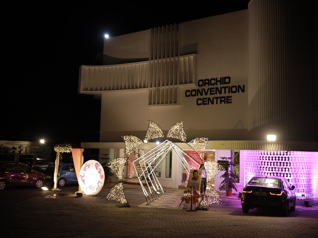 The Quilon Beach Hotel & Convention Centre主图