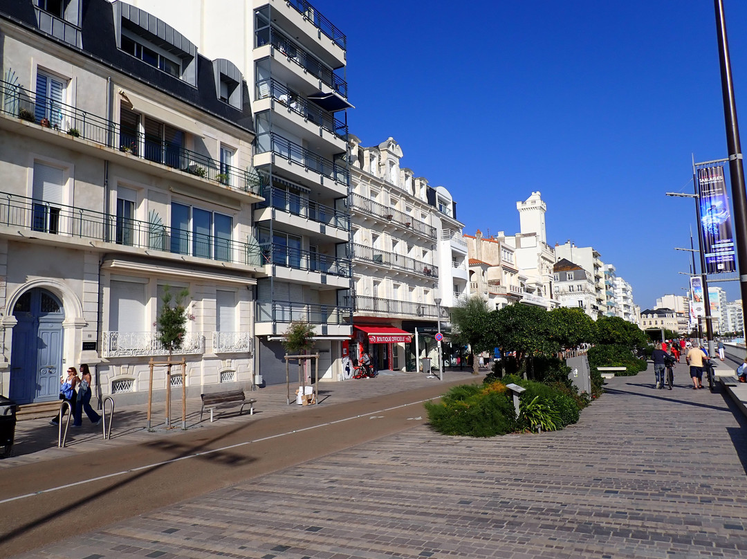 Promenade du Remblai景点图片