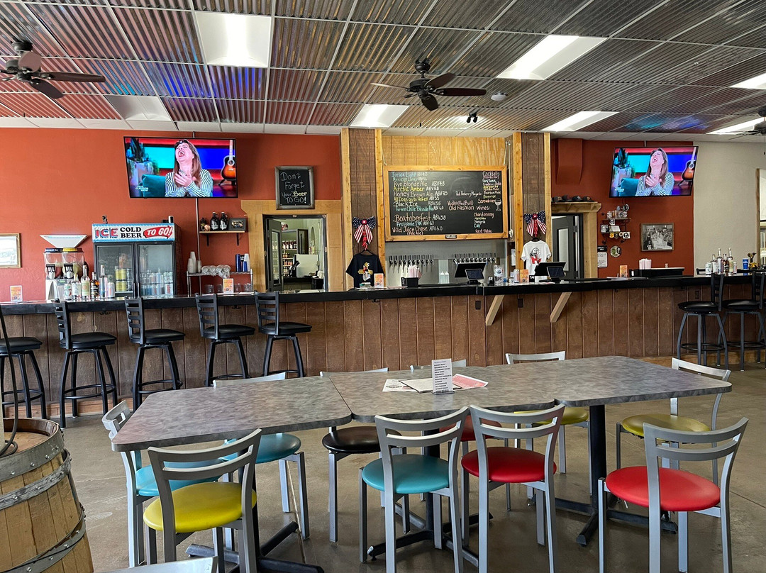 Icebox Brewing - Hatch Valley Taproom景点图片
