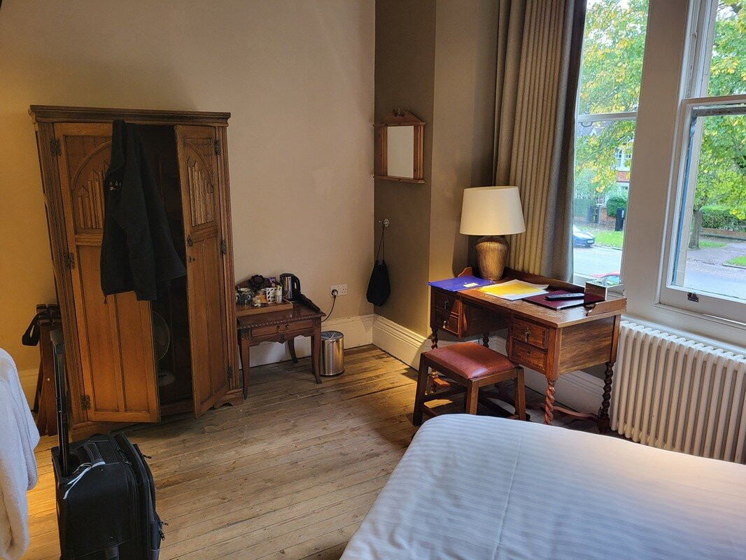 德帕瑞酒店主图