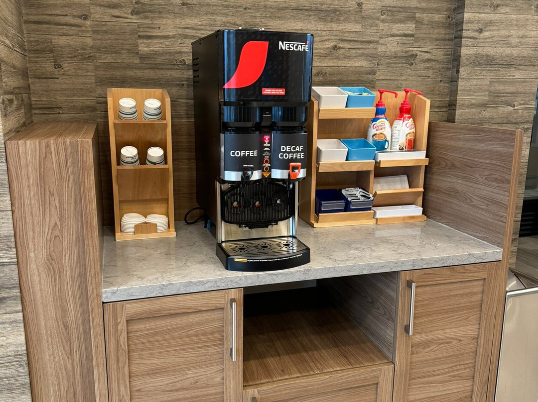 Candlewood Suites Kingston West By IHG主图