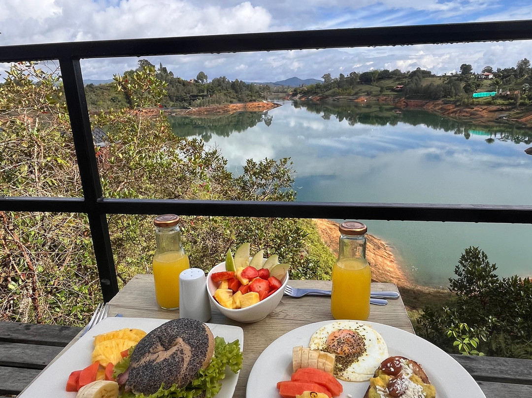 The Boato Hotel主图