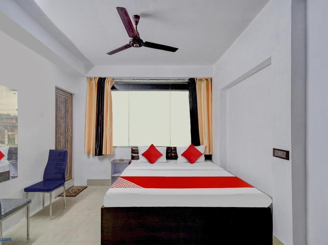 Oyo Flagship Alisha Lodge