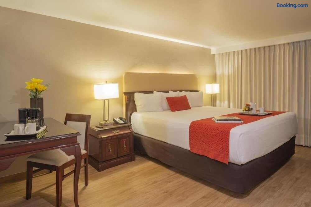 Gran Hotel Santa Cruz