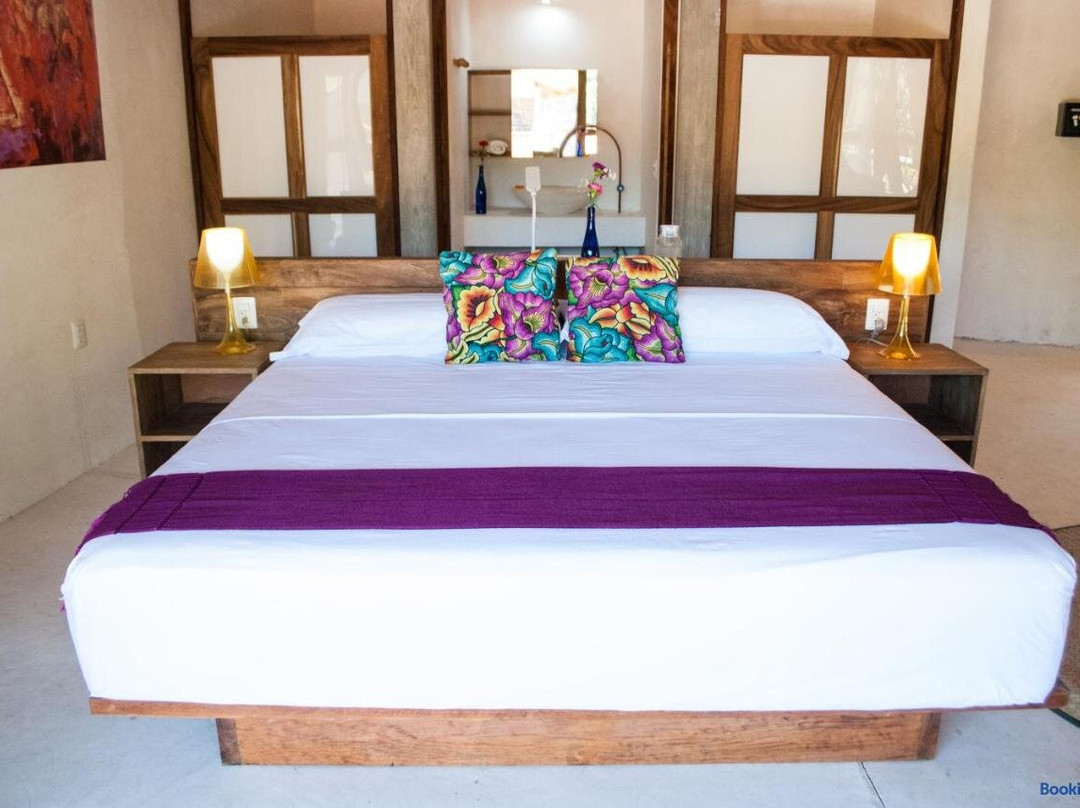 Santa María Tonameca酒店住宿-Hotel Pochote