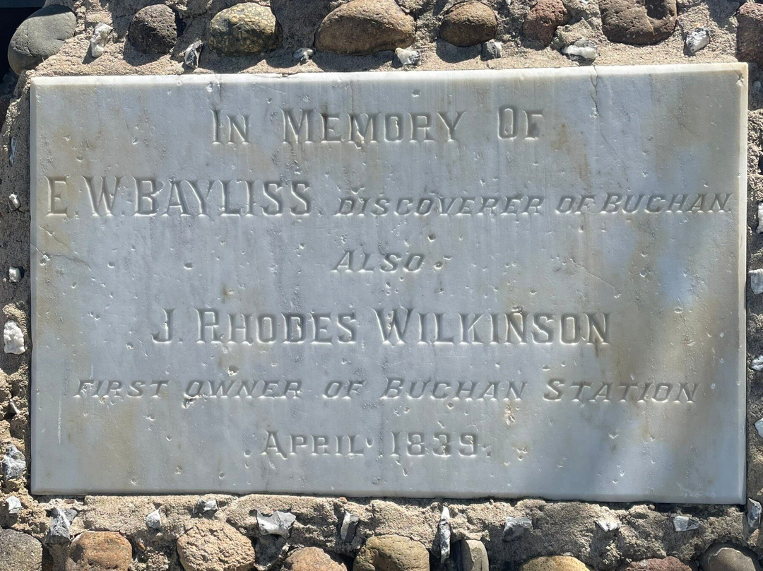 Edward Bayliss & John Wilkinson Cairn景点图片