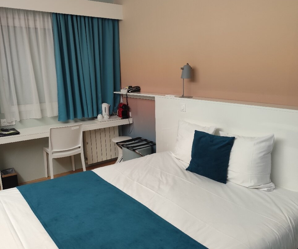 Central Parc Hotel Oyonnax主图