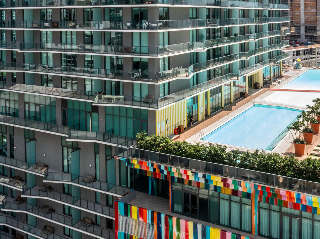 Dua Miami, Autograph Collection主图